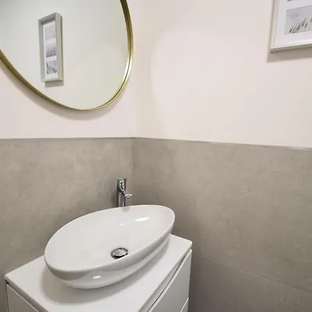 Ada 2 Klifowa Apartman *